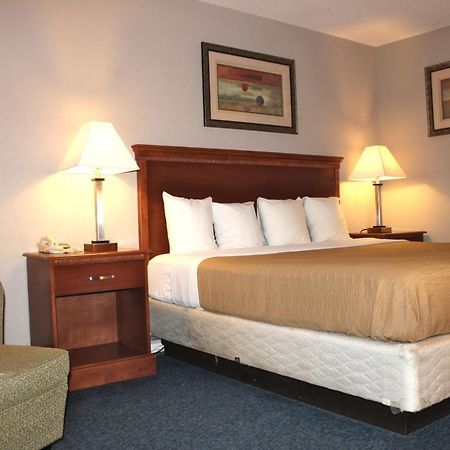 Interstate Motel Rensselaer Exterior photo
