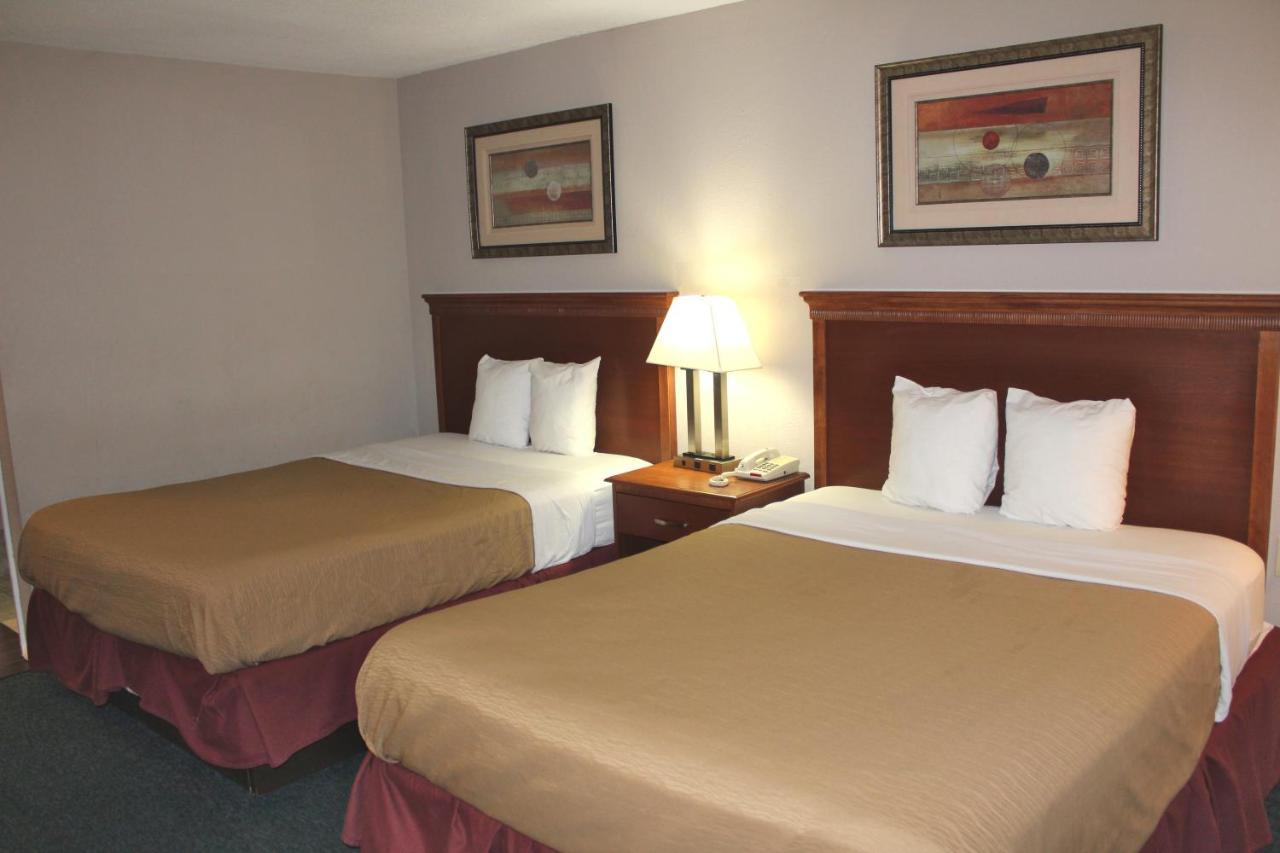 Interstate Motel Rensselaer Exterior photo